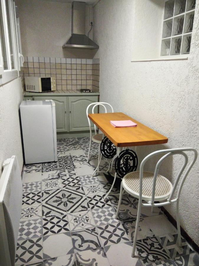 Hotel Residence Larroque Caussade Exteriör bild